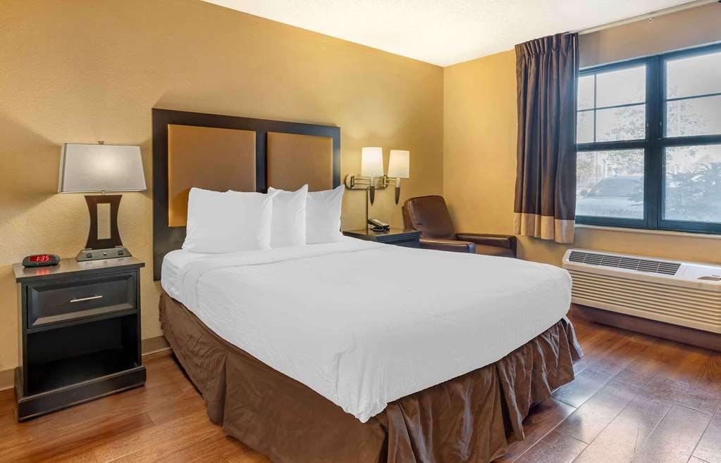 Extended Stay America Suites - Oakland - Emeryville Rom bilde